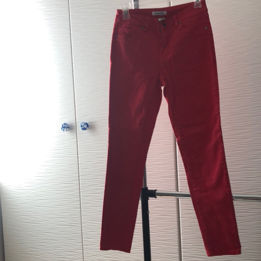 D. jeans stretch